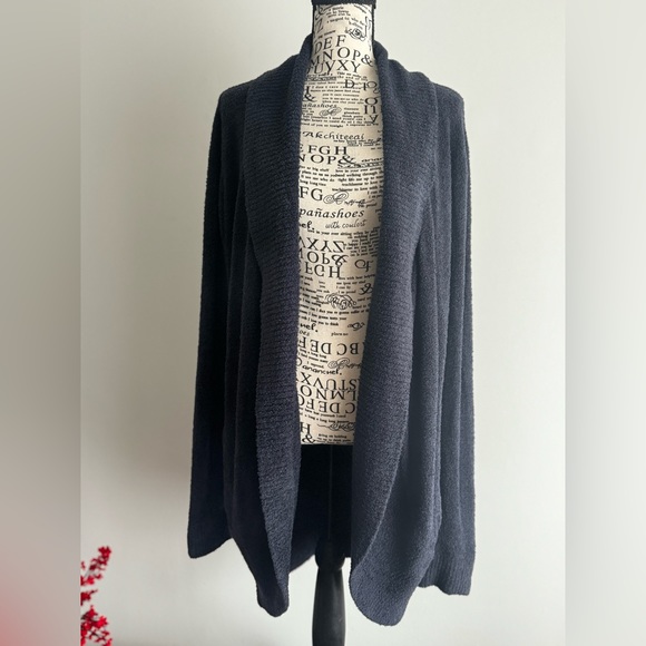 Barefoot Dreams CozyChic Lite Circle Cardi in Navy - Picture 2 of 10